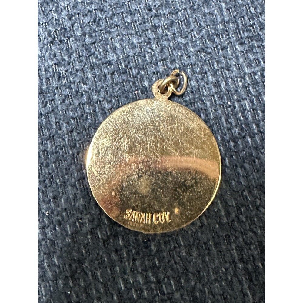 Vintage Sarah Coventry Aquarius Zodiac Pendant Gold Tone Astrology Charm 1" - Picture 5 of 7